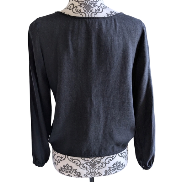 Vetta The Gathered Sleeve Wrap Top Black Tencel V Neck Puff Sleeve Women's Small - Picture 4 of 15